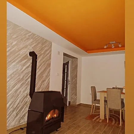 Bella Mia Timotijevici